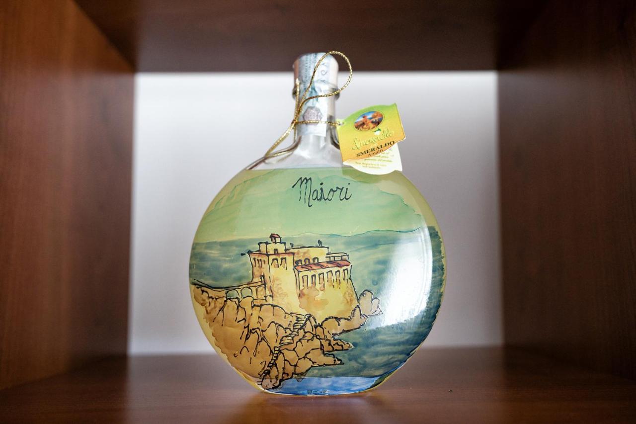 Giselle Apartments Maiori - Amalfi Coast Eksteriør billede